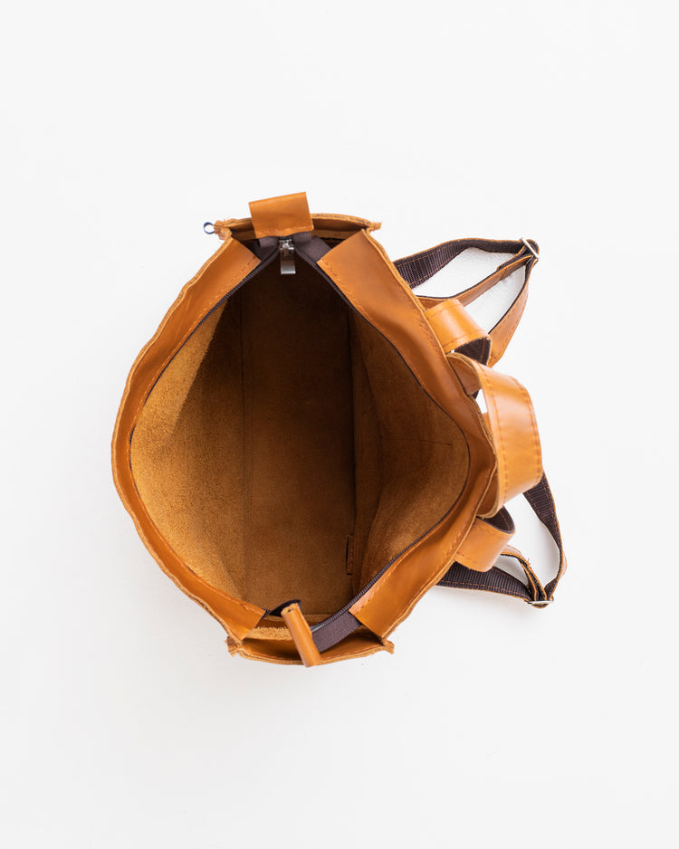 Folk 2 Leather Backpack - Caramel