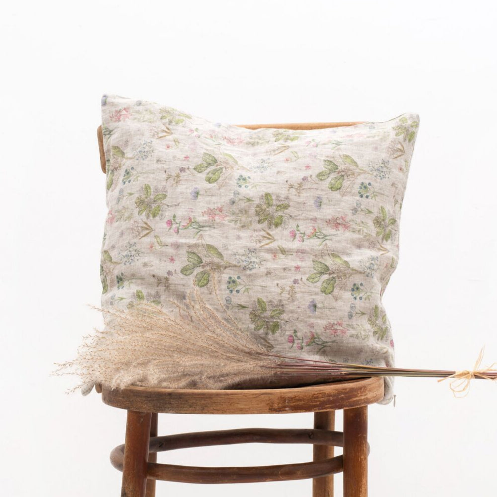 Linen Tales Cushion Cover