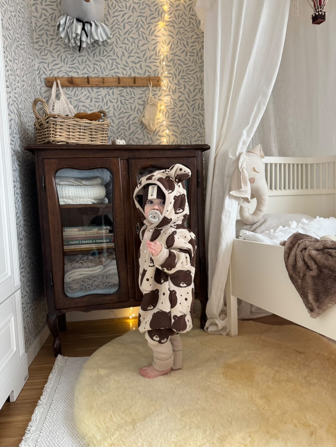 Eared Jumpsuit for Babies and Kids - Beige Bear