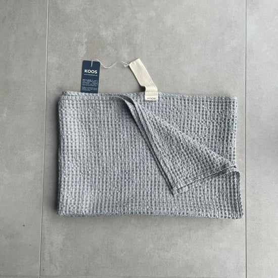 Big Linen Towel - Gray Waffle Fabric