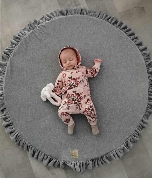 Round Play Mat With a Frill - Grey Velvet