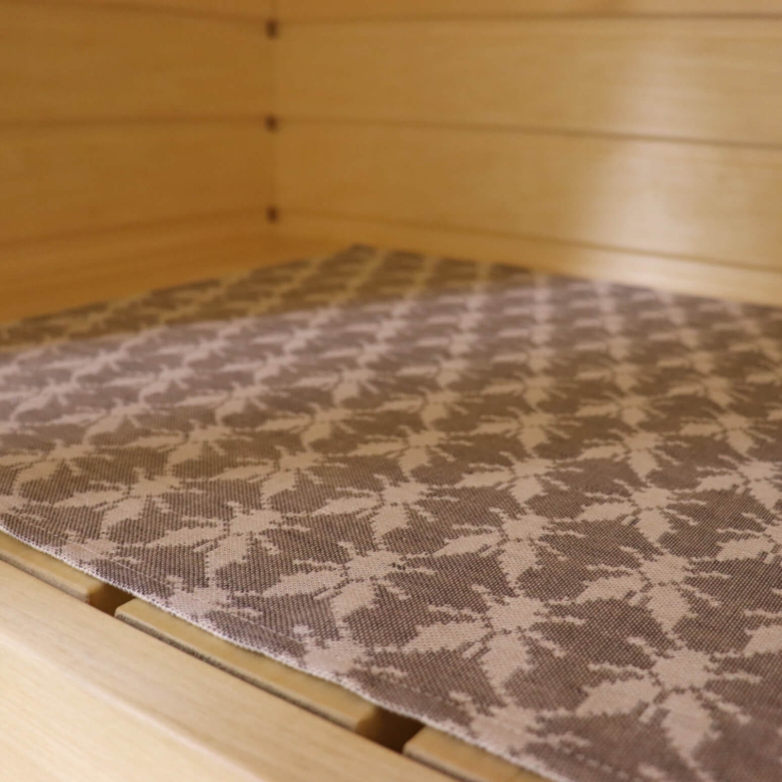 Sauna bench seating pad 50 x 145cm - Hiiumaa fly pattern