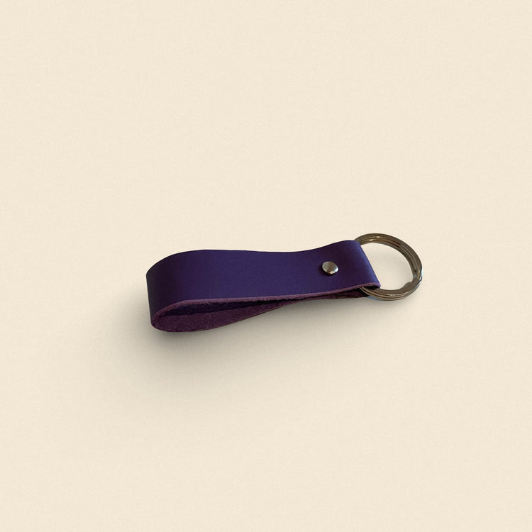 Handmade Leather Keychain - Classic Loop