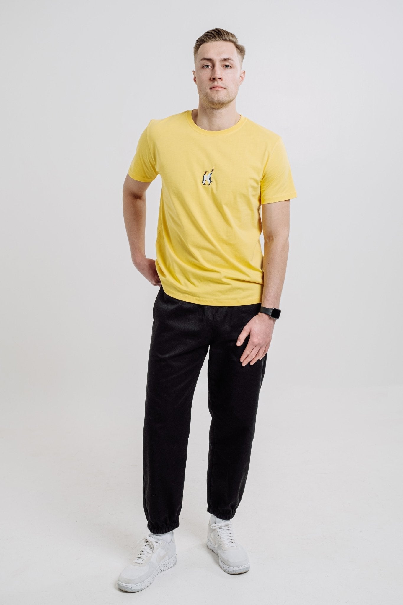 Emperor Penguin T-shirt - Yellow