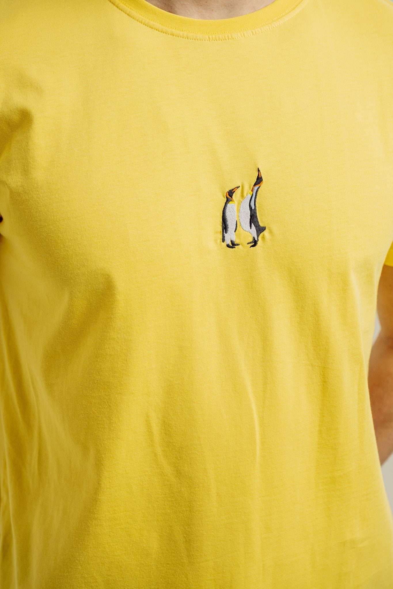 Emperor Penguin T-shirt - Yellow