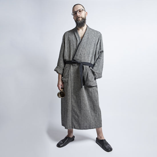 Linen bathrobe - Black Fishbone