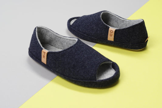 TOKU Bern Slippers - Dark Gray