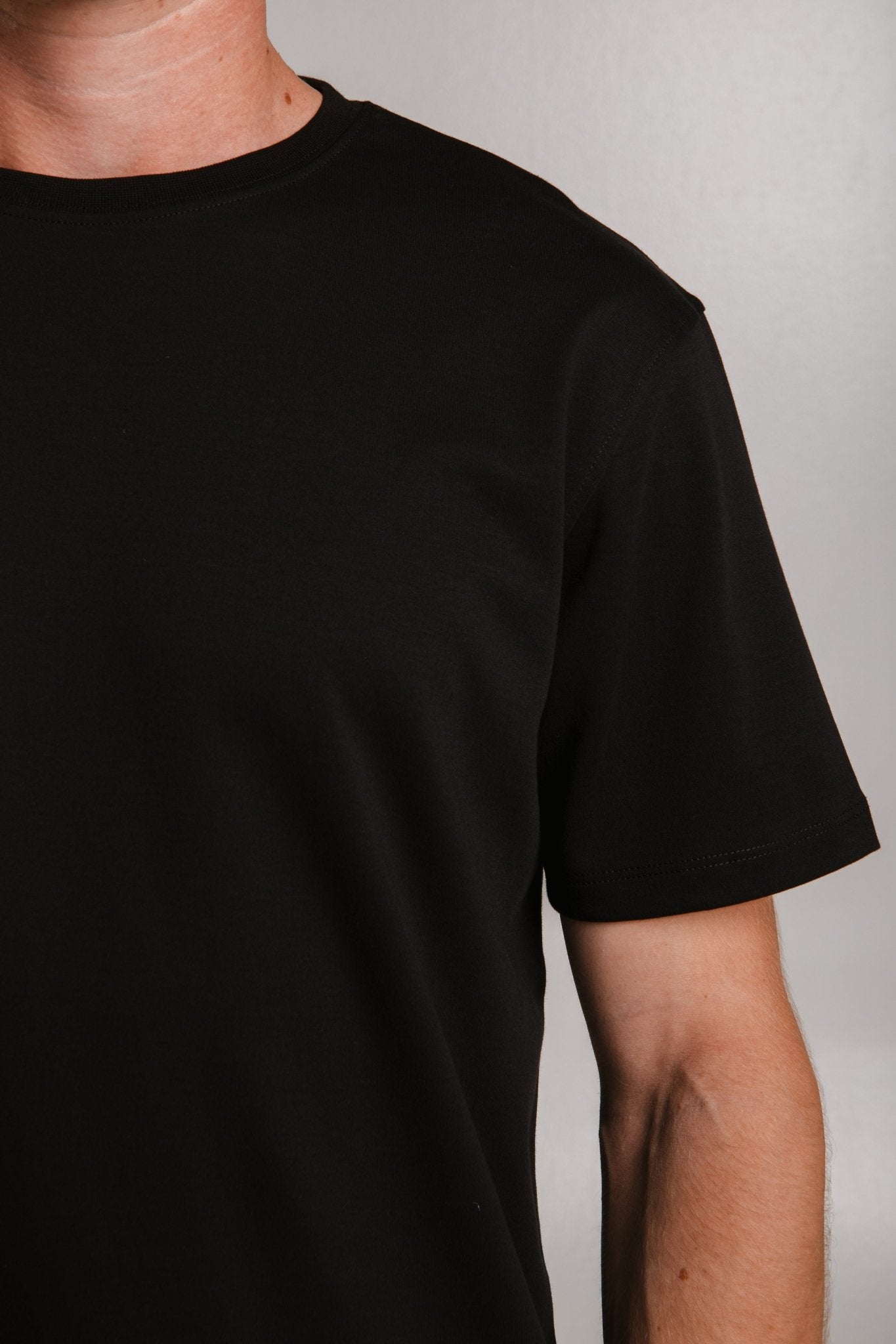 Heavy T-shirt - Black